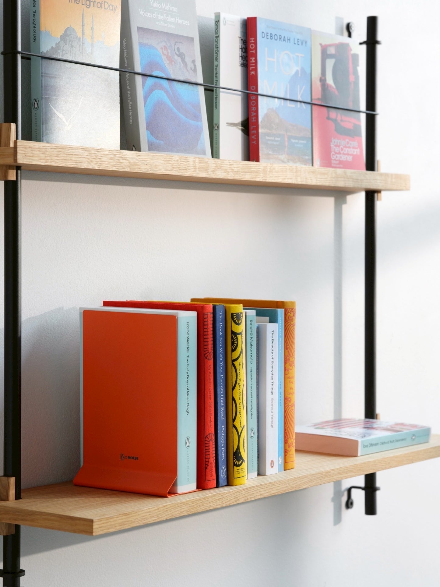 Penguin x MOEBE Book Stand