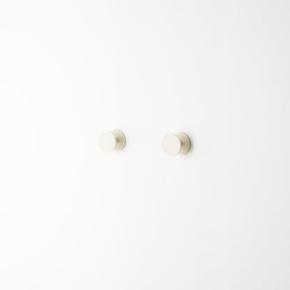 Nicholai Wiig-Hansen - Pipeline - hook - set of 2 pieces - pearl white